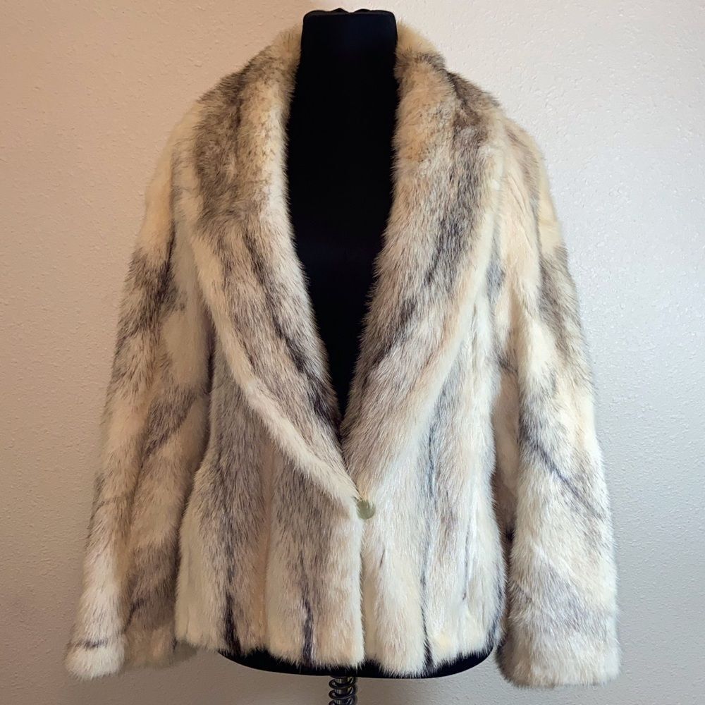 Chic Women's Teddy Jacket Size Approx, M L